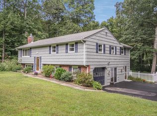 21 Williamsburg Rd, Marlborough, CT 06447