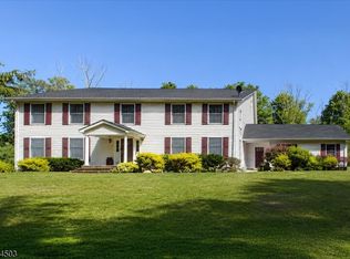 499 State Route 94 S, Newton, NJ 07860