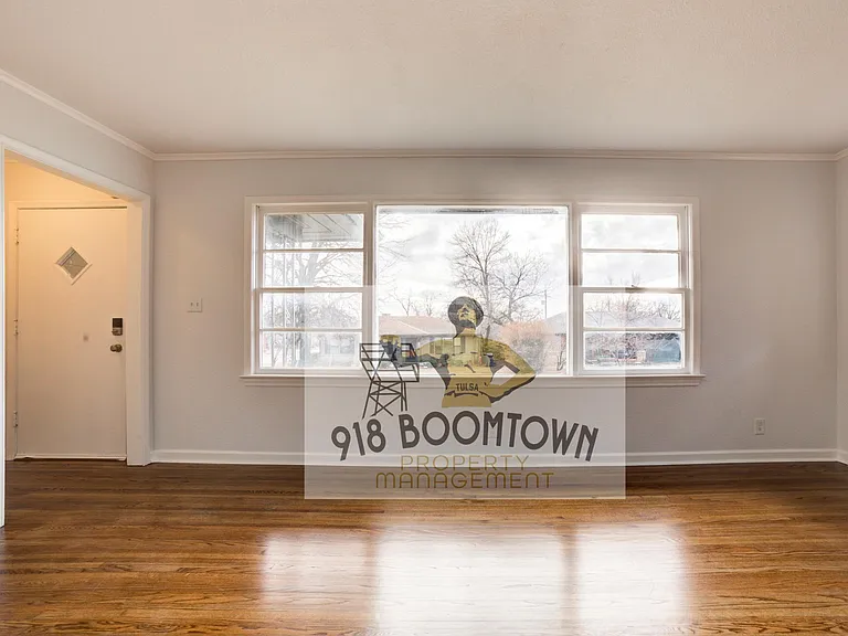 4819 E 37th Pl — Photo 4