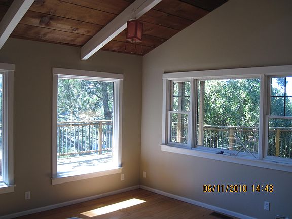 3rd image of 469 Wellesley Ave