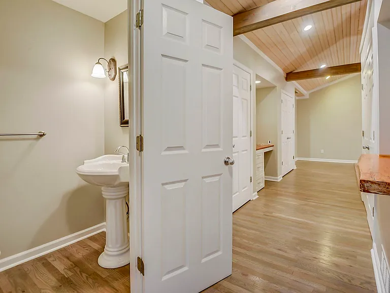 Hallway half bath