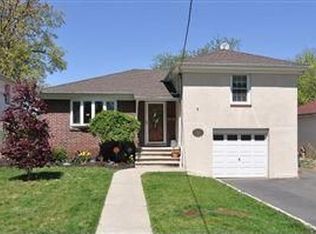 28 Hay Ave, Nutley, NJ 07110