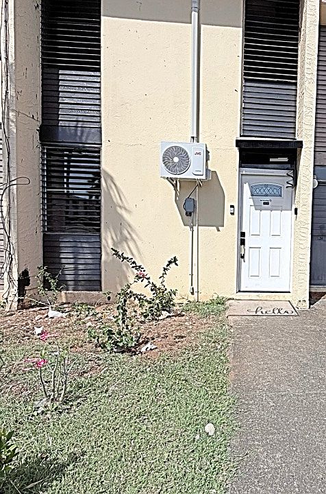1st image of 2 Good Hope Est #Townhouse D-6