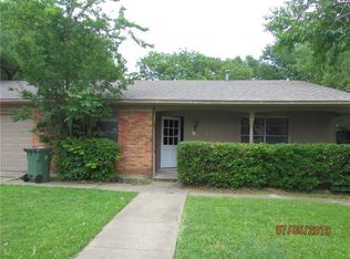 2111 Kimberly Dr, Arlington, TX 76010