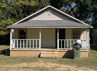 1319 Edgewood Ave, Griffin, GA 30224