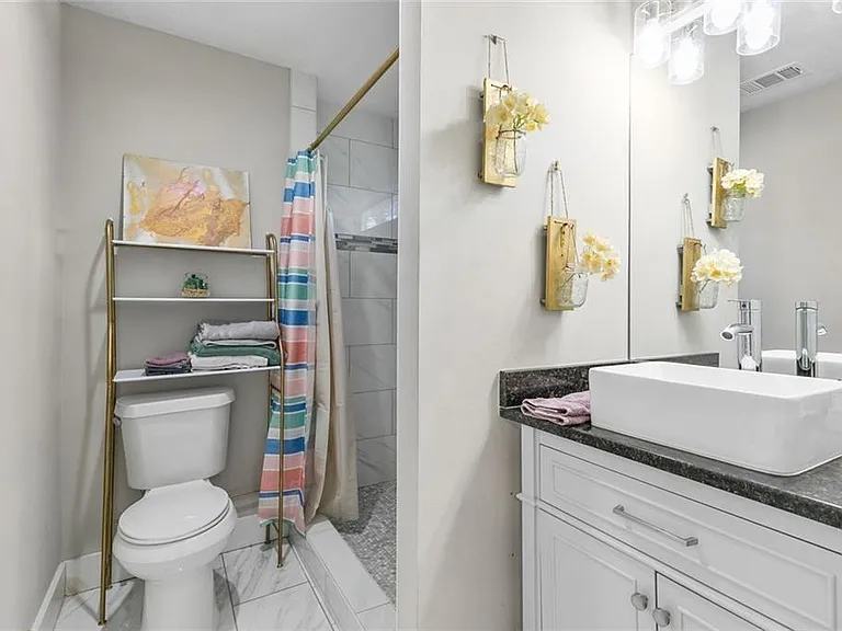 494 Plainville Dr SW — Photo 23