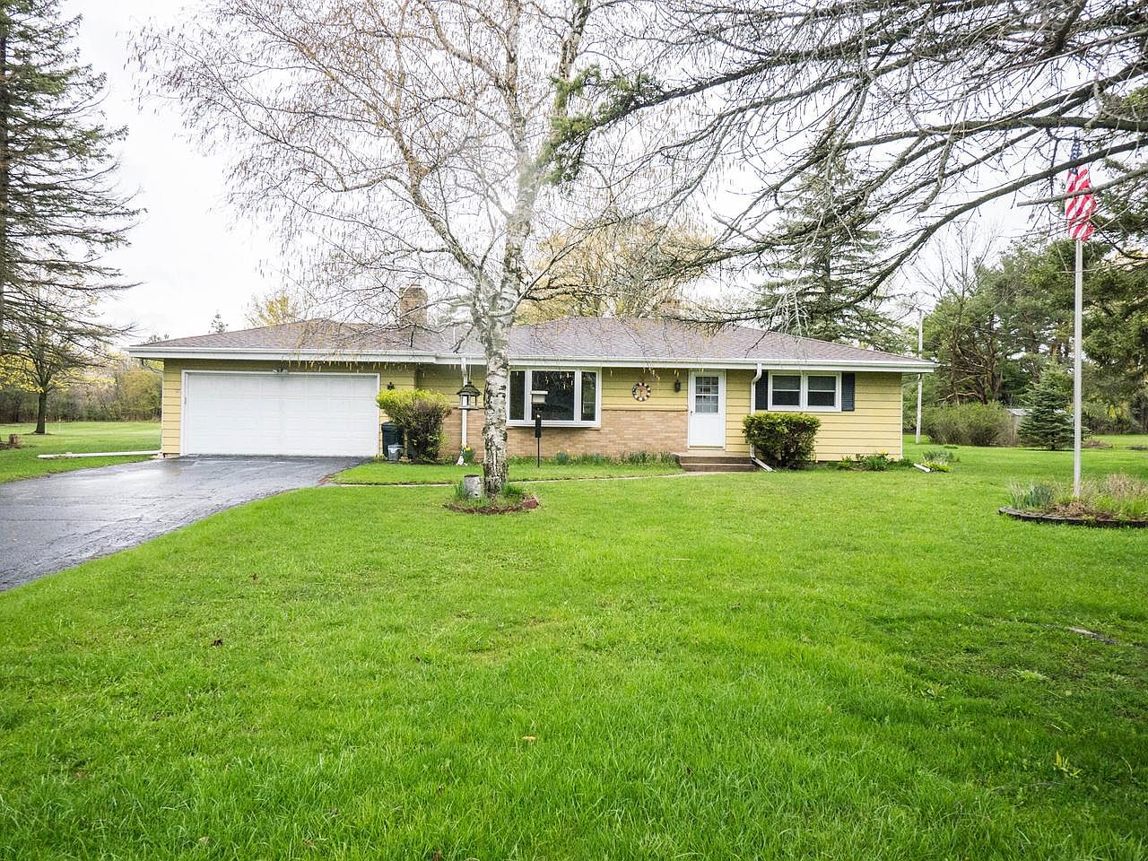 9701 North Greenview LANE, Mequon, WI 53092 Zillow
