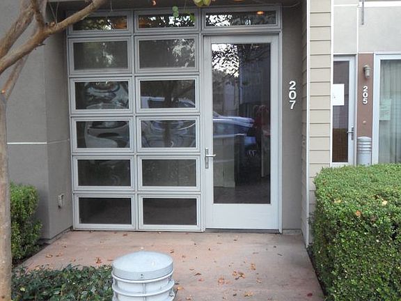 2nd image of 207 E City Place Dr
