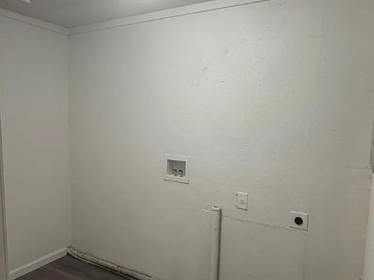 7 Lazarcheff Dr — Photo 6