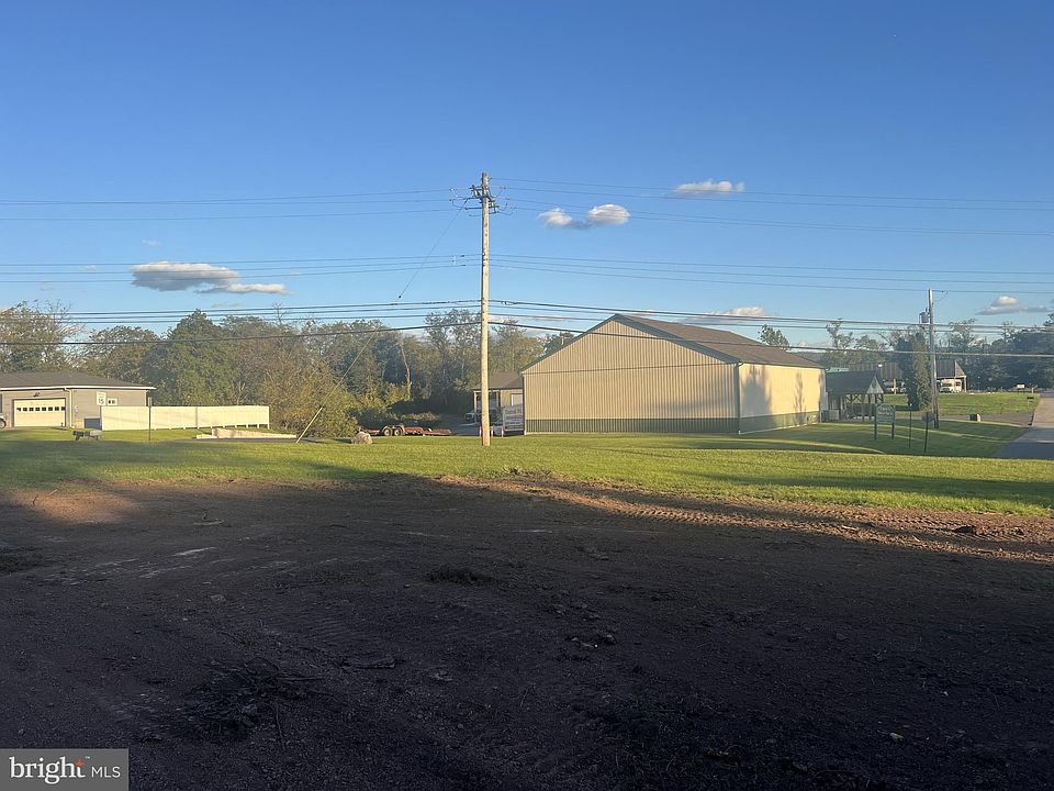 2nd image of 216 Clover Ave
