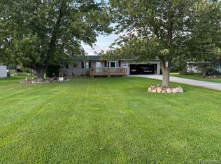 9649 Henderson Rd, Corunna, MI 48817