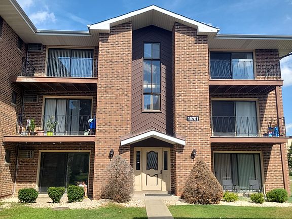 2nd image of 15701 Reynolds Ln #2B-R