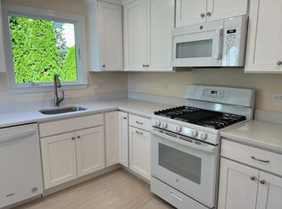 8 S Smith St FLOOR 2, Greenwich, CT 06830