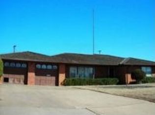 3286 Country Club Rd, Duncan, OK 73533