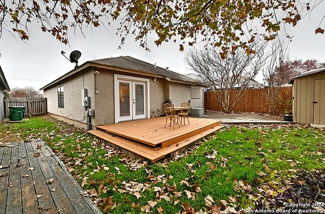 16426 Alwick Ln — Photo 21