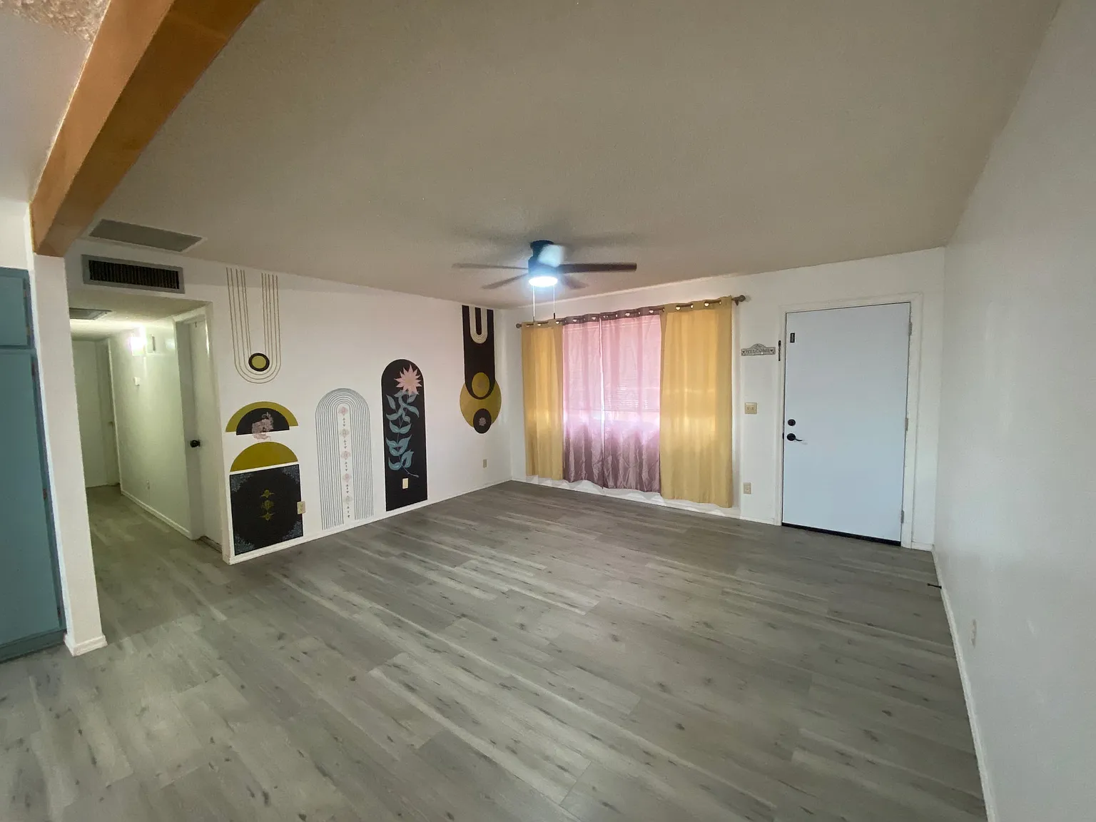 4 bed, 1275 sqft, $1,850 — Photo 4