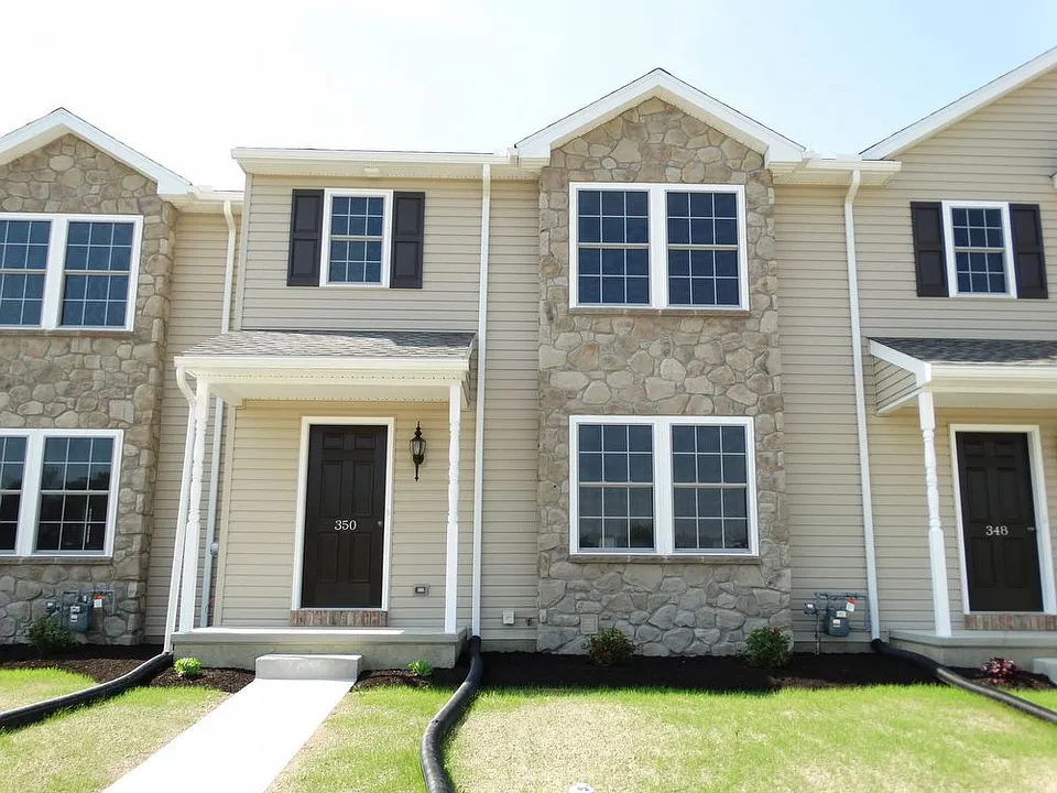 350 Meadow View Dr