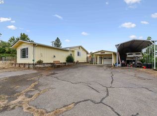 209 Dodson View Rd, Roseburg, OR 97471