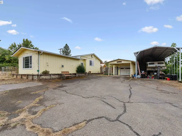209 Dodson View Rd, Roseburg, OR 97471