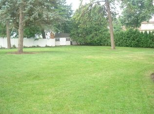 1725 Caldicott Rd, Schenectady, NY 12303