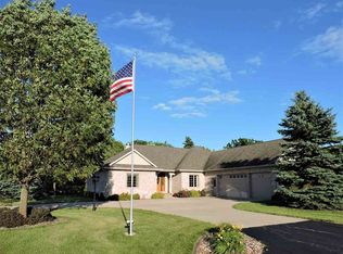 1488 Hayden Dr, Oshkosh, WI 54904