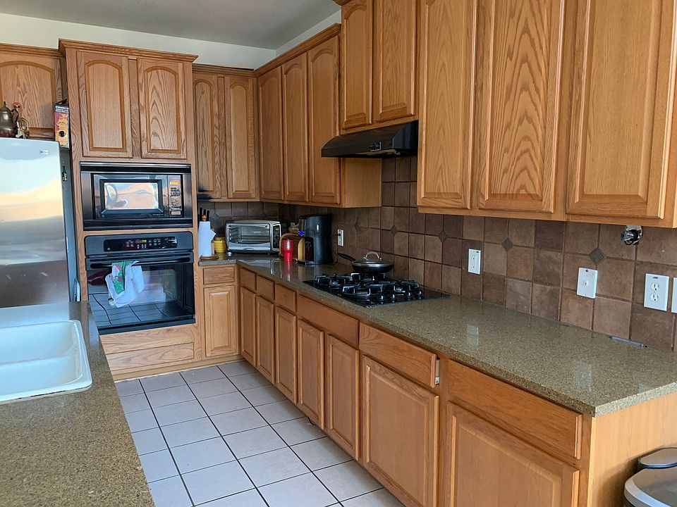 Kitchen with lots of storage