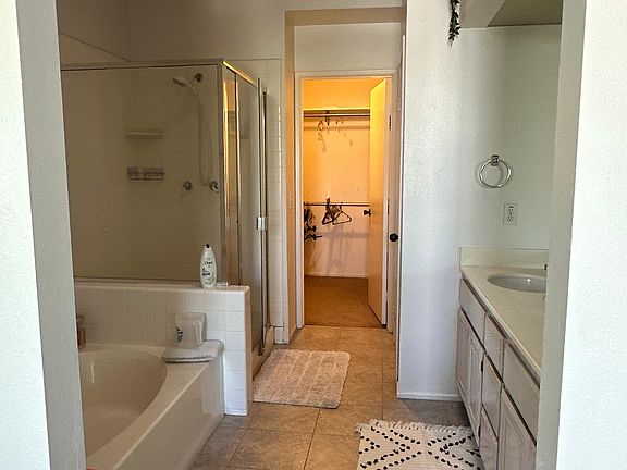3rd image of 2275 Indigo Hills Dr