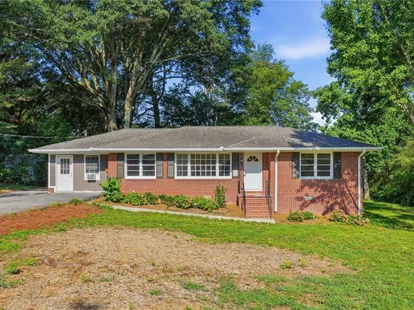 2675 Fraser Rd, Marietta, GA 30066