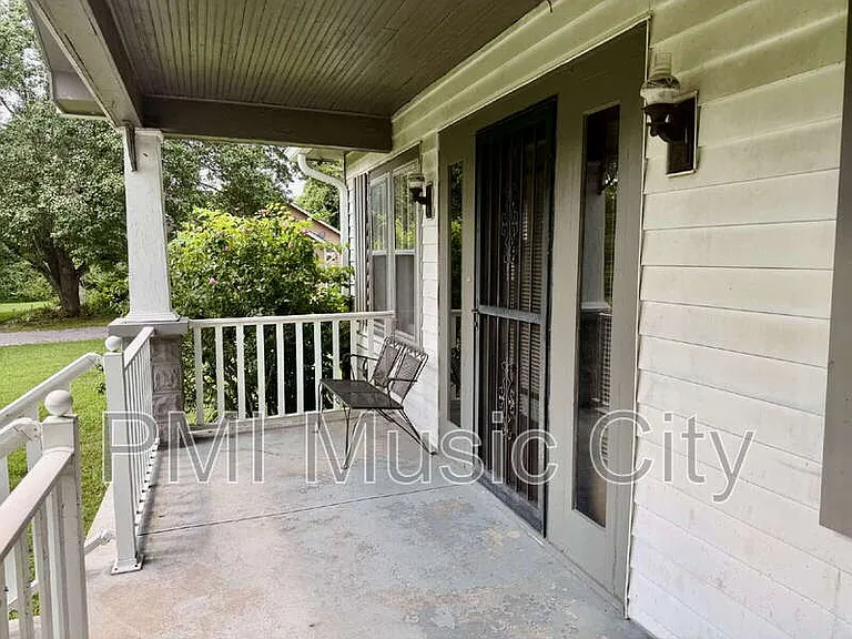 7114 Old Harding Pike — Photo 23