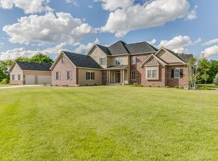 11207 237th Ct, Trevor, WI 53179