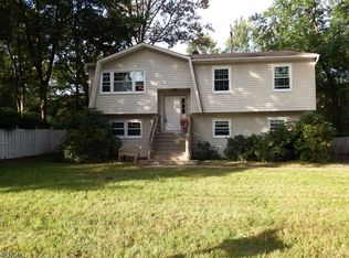 21 Hall Ave, Denville, NJ 07834