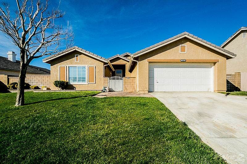 3841 Parkridge Ave. Rosamond, CA