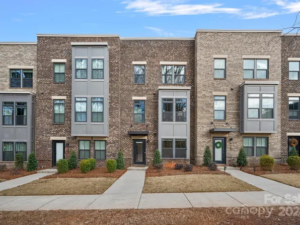 419 Dan River Way, Charlotte, NC 28211