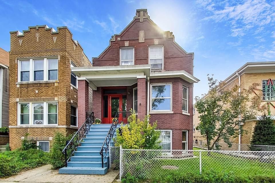 1st image of 3525 W School St #1