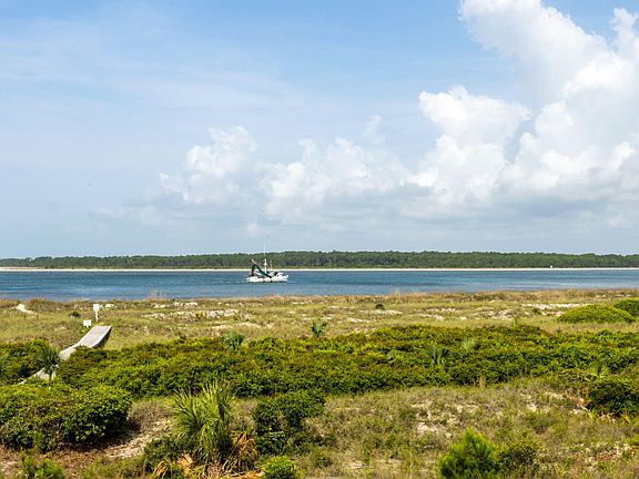 3rd image of 1355/1356 Pelican Watch Villas