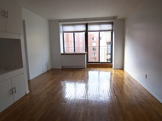Rented by Citi Habitats | media 7