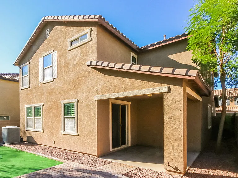 5637 E Alder Ave — Photo 16