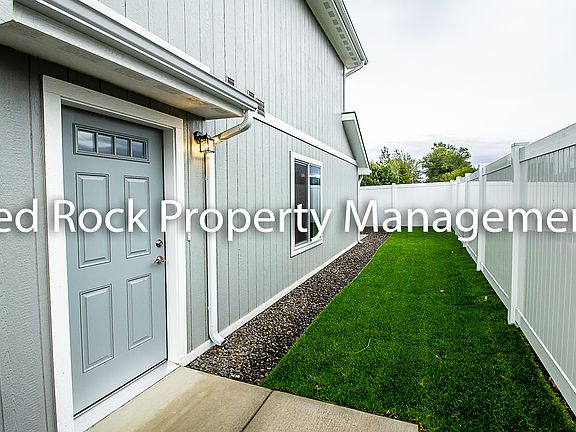 4th image of 1430 N Michigan Ln