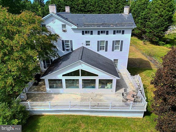 3rd image of 10711 Anglo Hill Rd