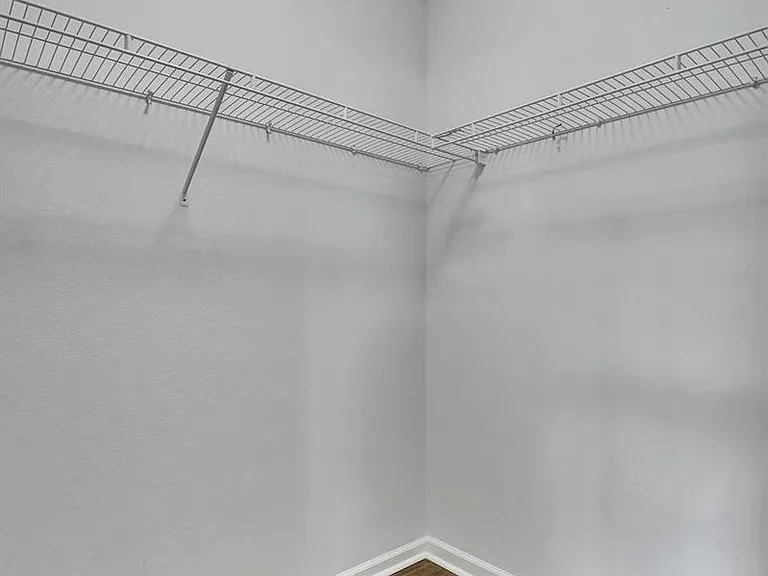 9917 Porta Leona Ln — Photo 14