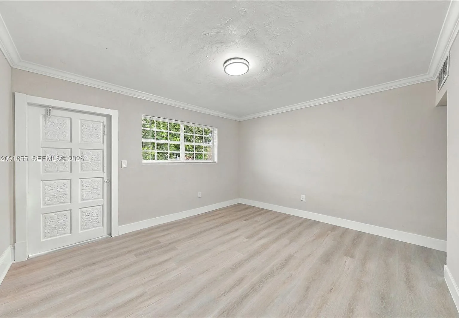 Lawrence Estate East Addn — Photo 3