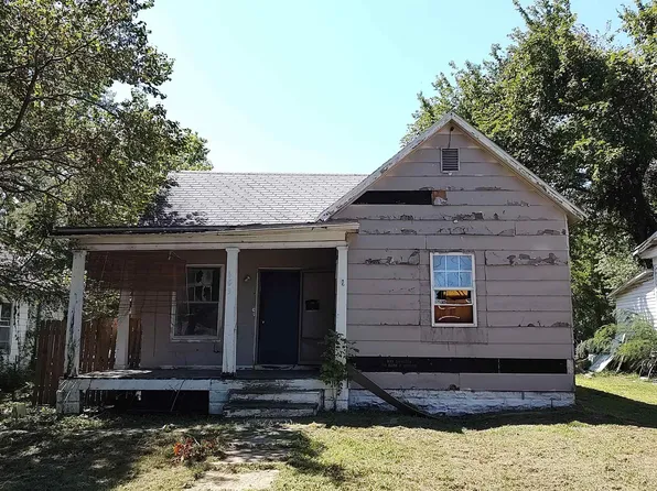603 S Orchard St, Clinton, MO 64735