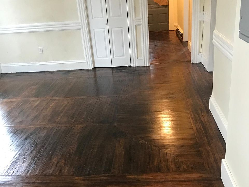 2nd image of 262 N Walnut St #1