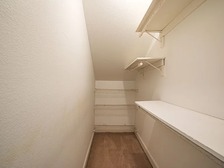 1550 Palm Ave — Photo 19