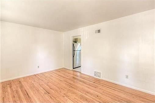 2nd image of 9005 Central St