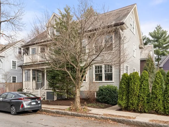 100 Hammond St, Cambridge, MA 02138