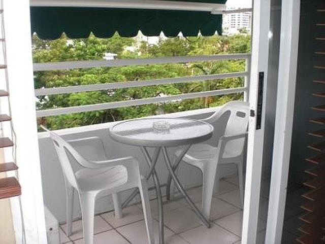2nd image of 62 Calle De Diego #0