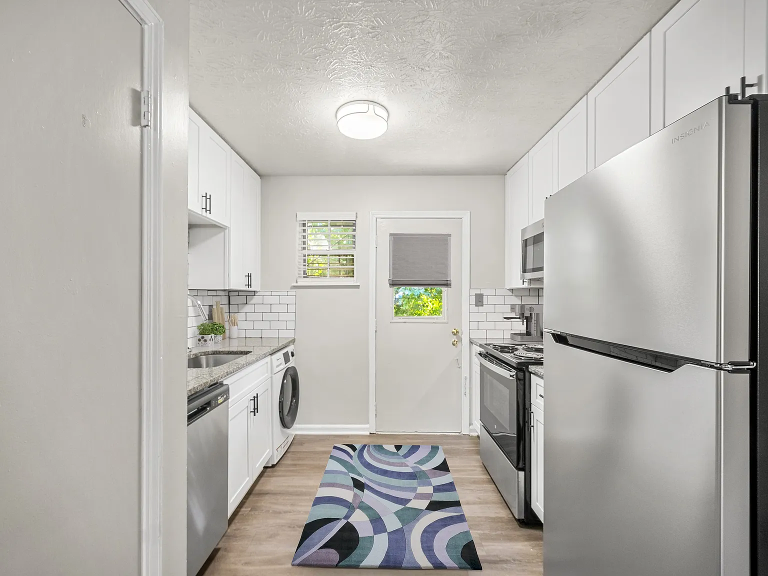 Woodland Falls Apartments — Photo 4