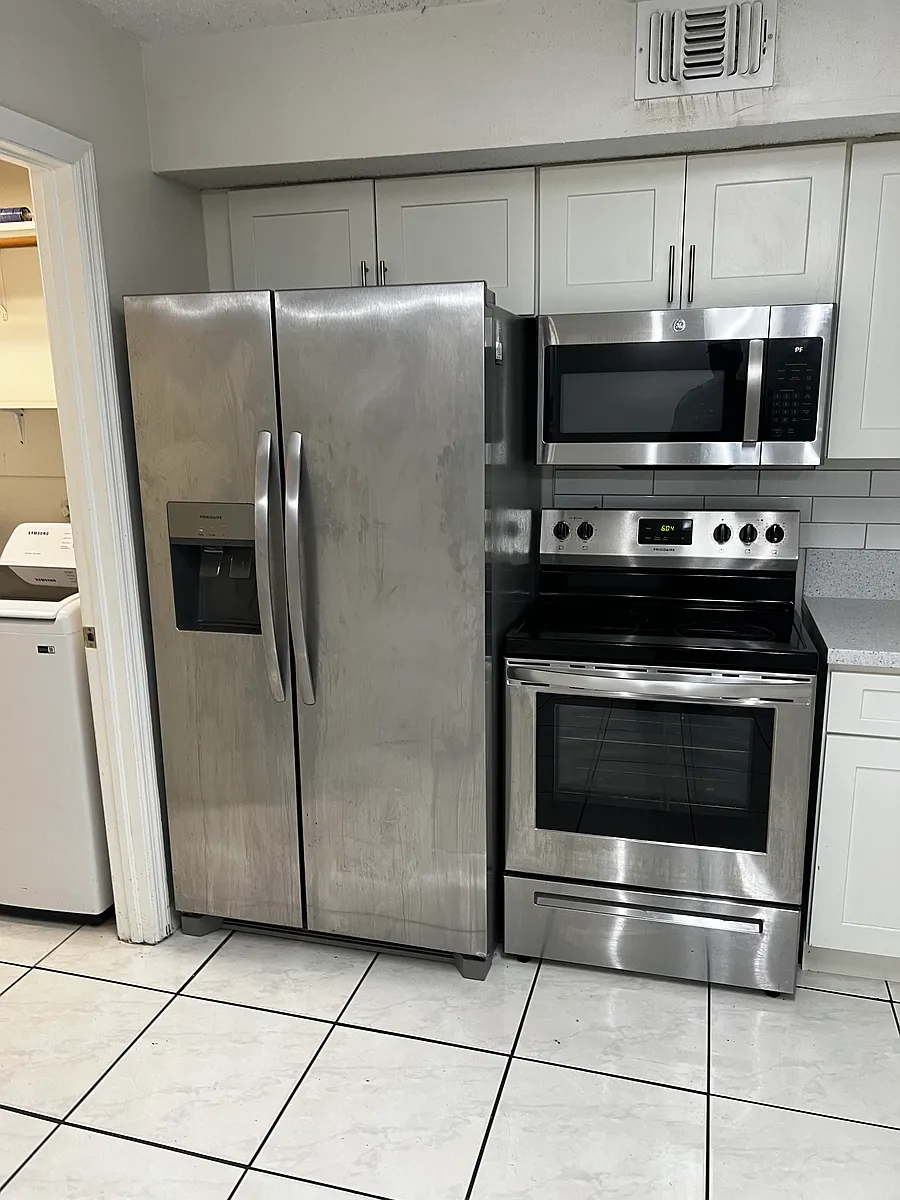 Building Photo - 13790 Bottlebrush Ct