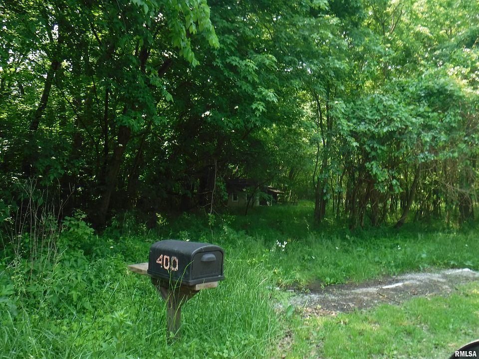 400 W Cross St, Kinmundy, IL 62854 Zillow